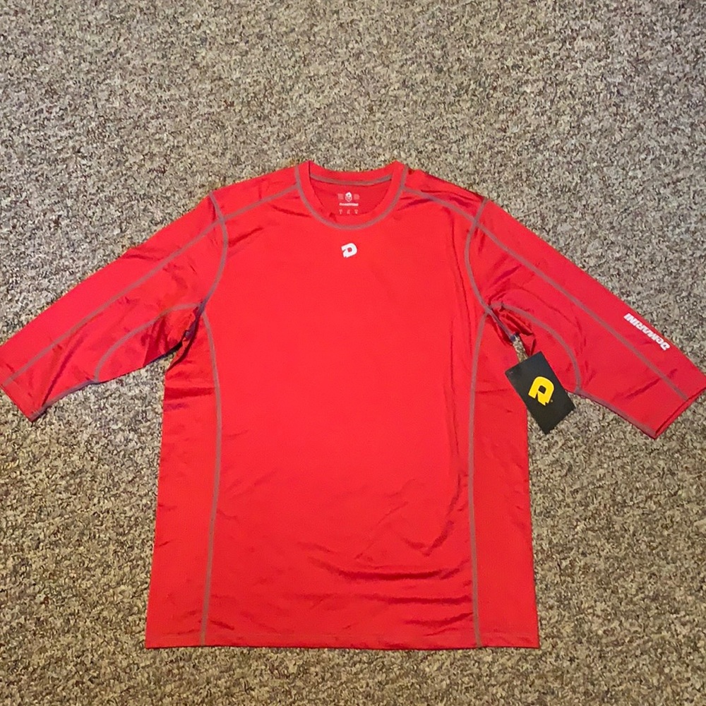 New Demarini 3/4 Sleeve Red Baseball under shirt Adult Large Comotion Mid Sleeve